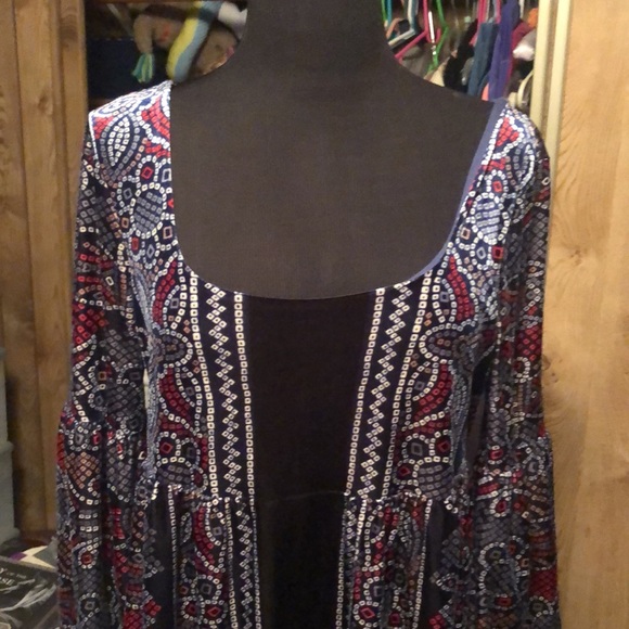 Beautiful FREE PEOPLE Velvet Dress 👗 Size Medium - Picture 9 of 15